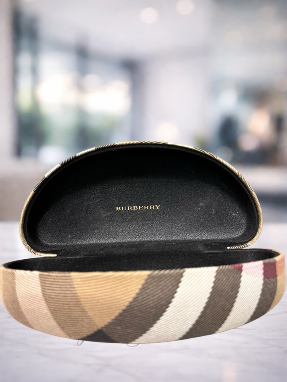Burberry Nova Check Sunglasses Case in Beige, Brown, Cream
